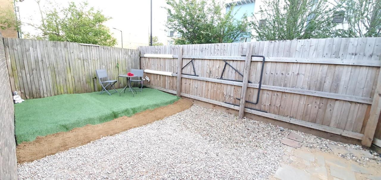 Trendy, Modern Garden Posh Peckham Apartment London Kültér fotó
